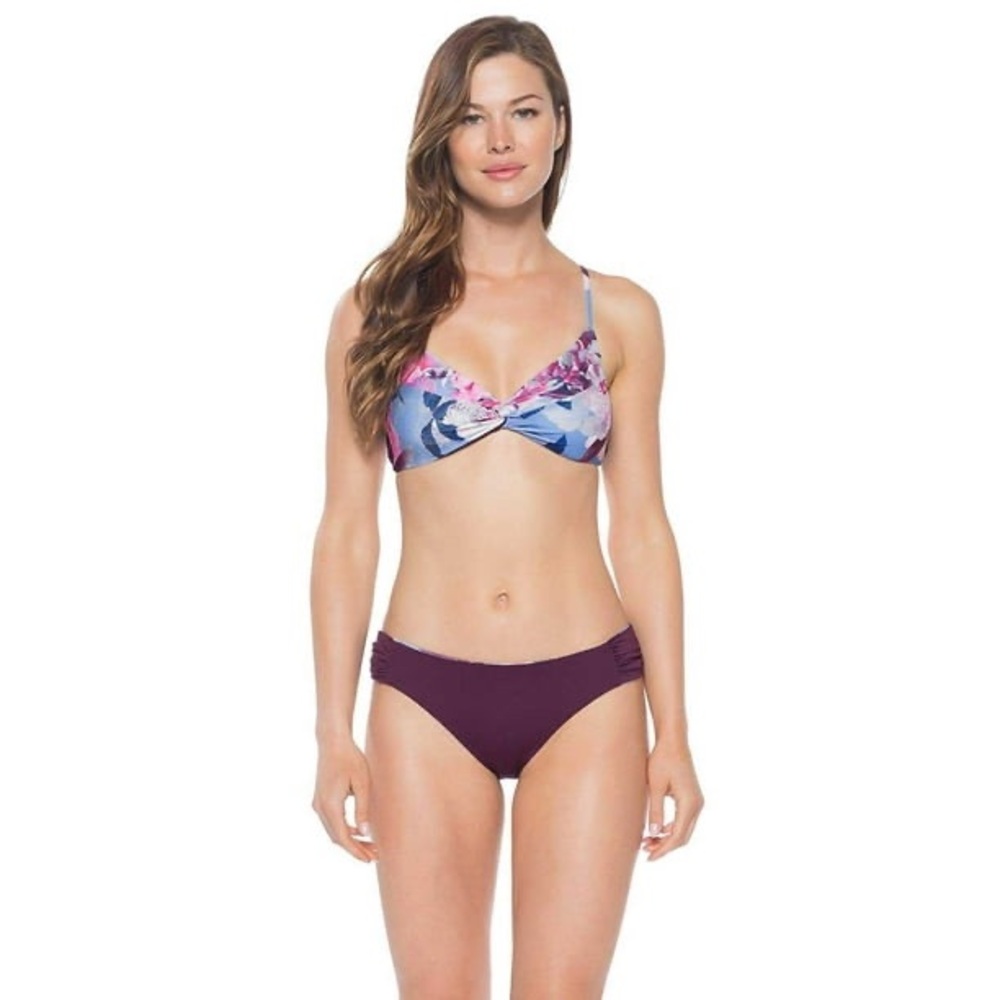 BECCA *NWT* Reversible Orchid Bloom Bikini M-top / S-bot
